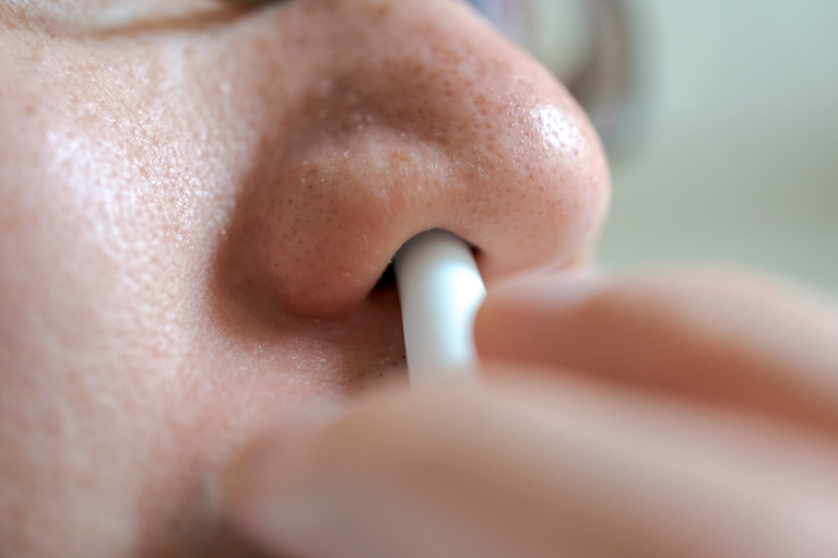 血管収縮剤を含む市販点鼻薬
